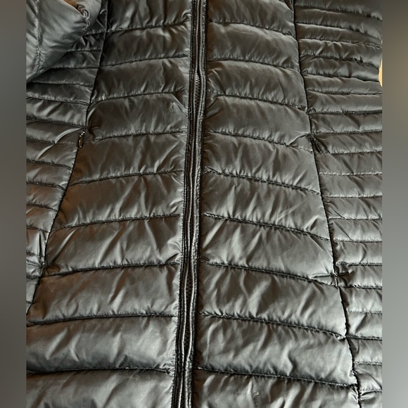 Eddie Bauer | CirrusLite Down Parka in Black - Size XS - Picture 3 of 6